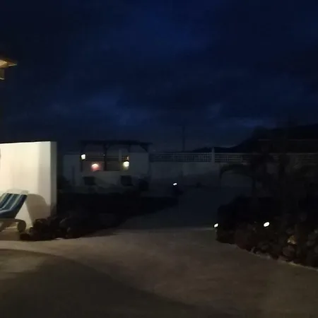 Daire Alma En El Mar Tinajo